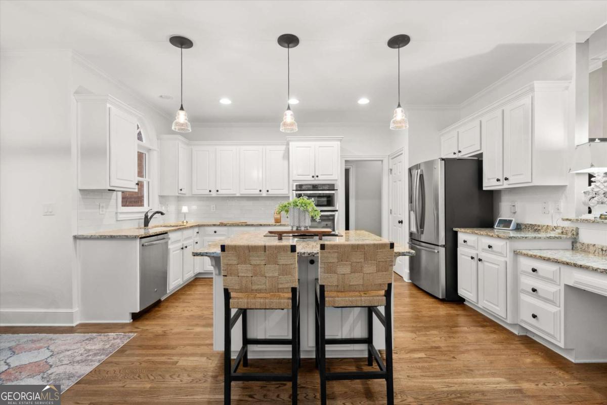 201 Devonshire Court