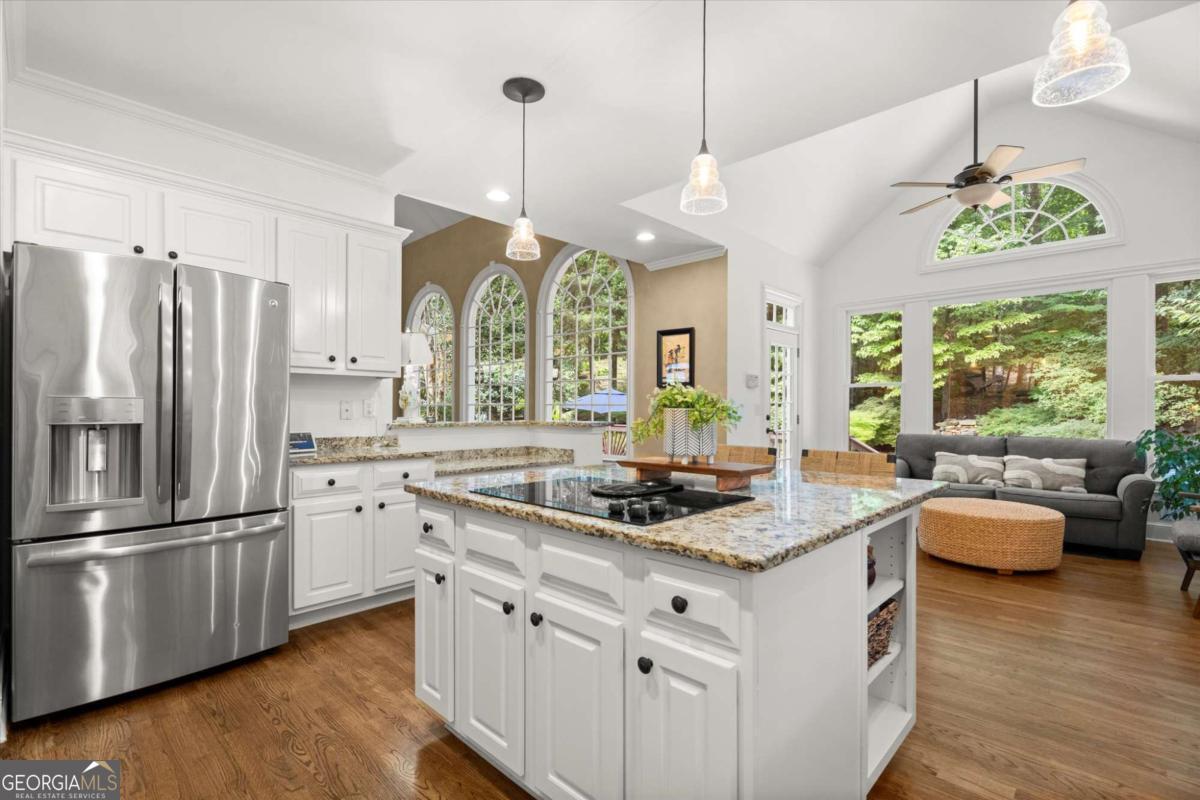 201 Devonshire Court