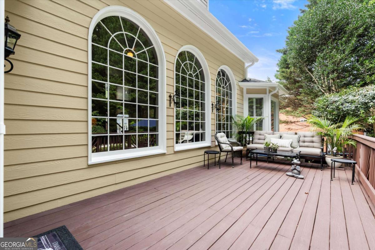 201 Devonshire Court