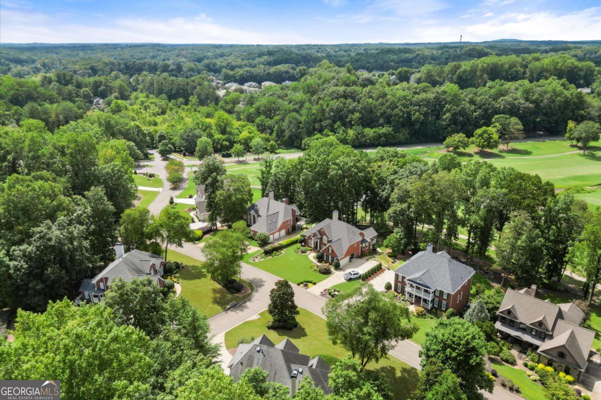 201 Devonshire Court