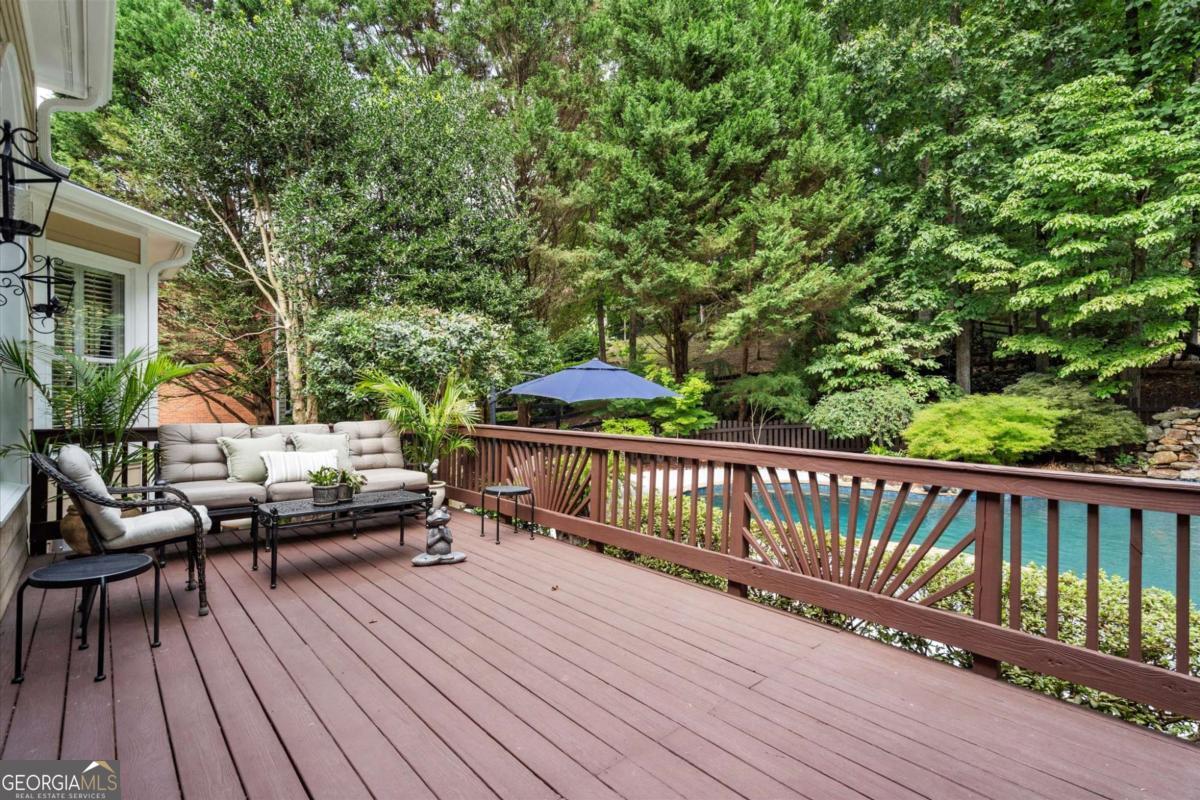 201 Devonshire Court