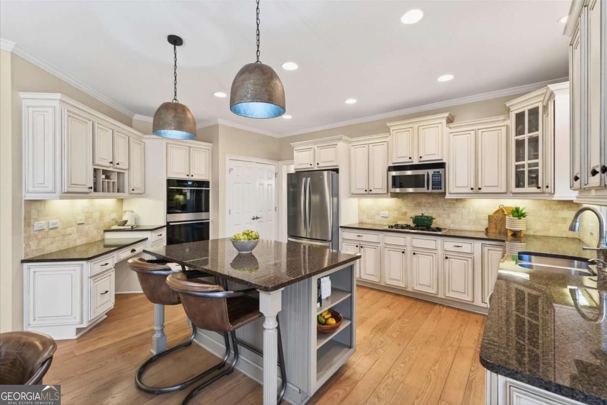 248 Cedarhurst Drive