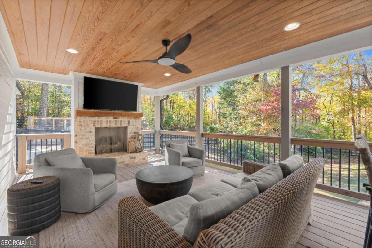 441 Tanglewood Drive