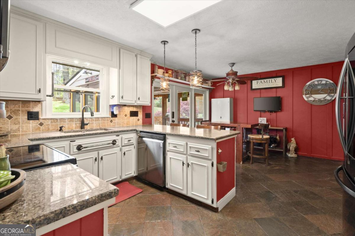 1003 Knotts Pointe Drive