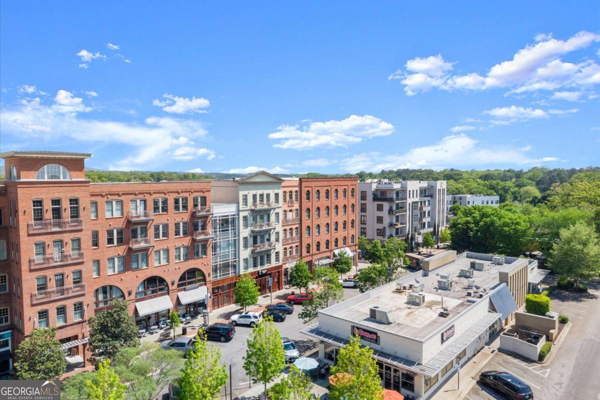 360 Chambers Street # 305