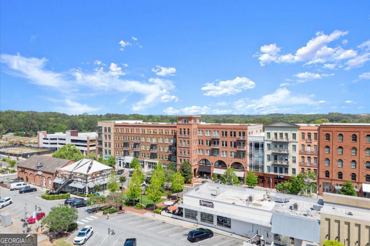 360 Chambers Street # 305