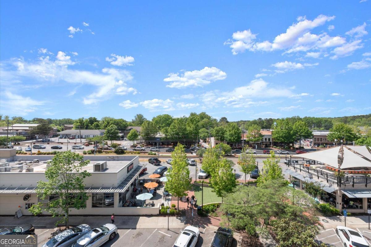 360 Chambers Street # 305