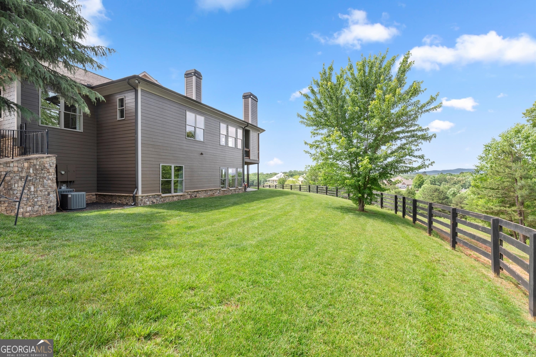 120 Grandview Drive