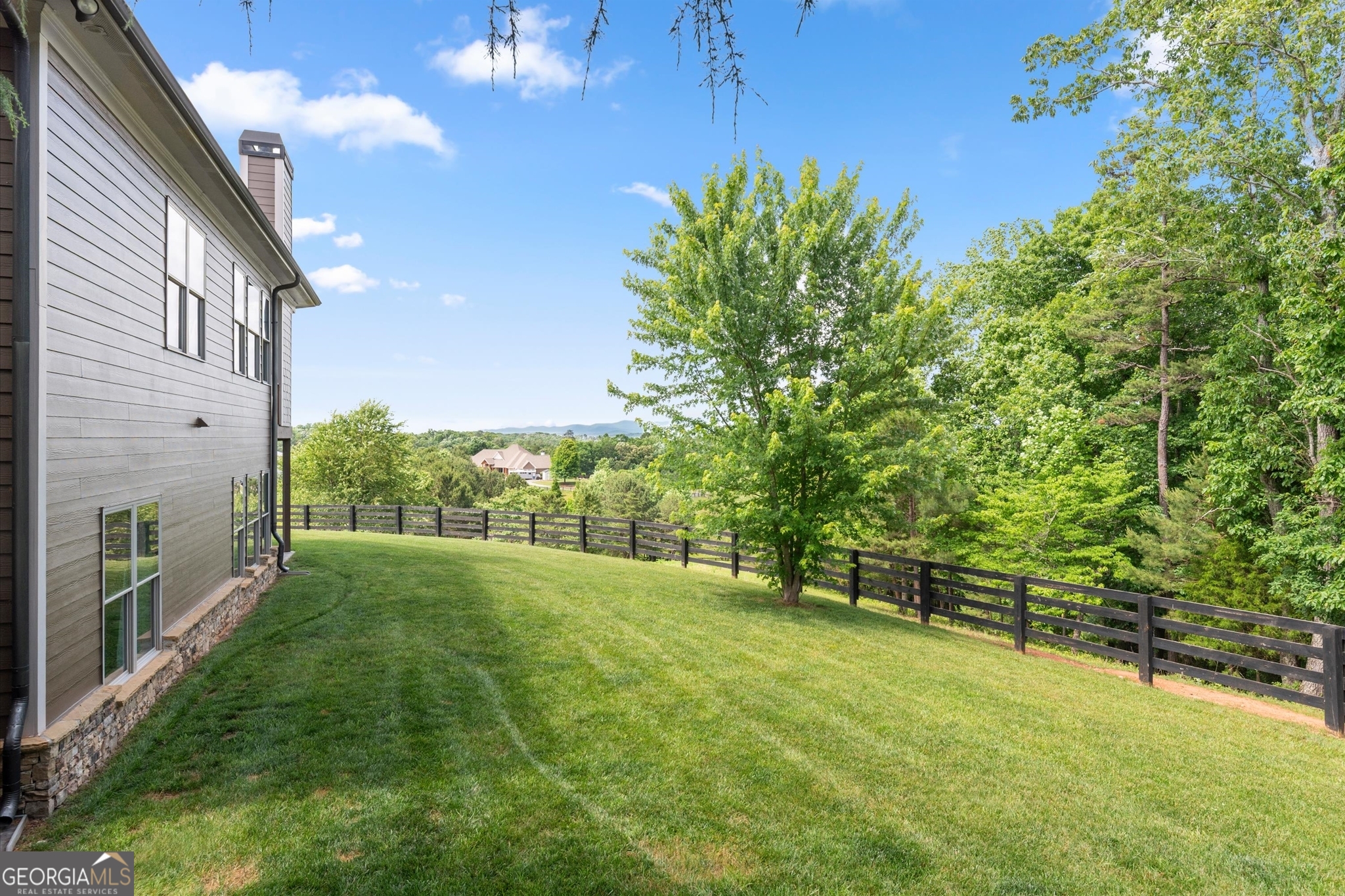 120 Grandview Drive