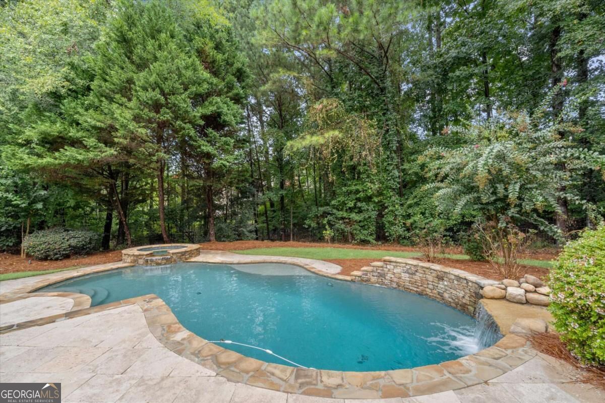 246 Cedarhurst Drive