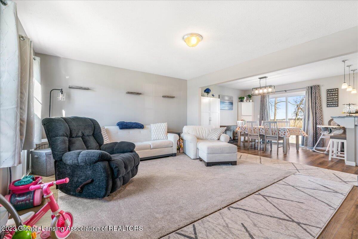 846 St Johns Chase