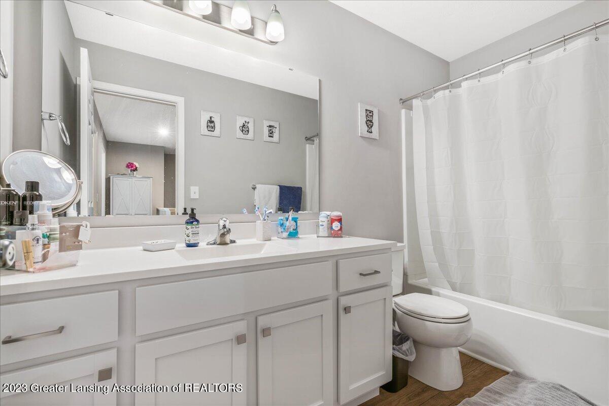846 St Johns Chase