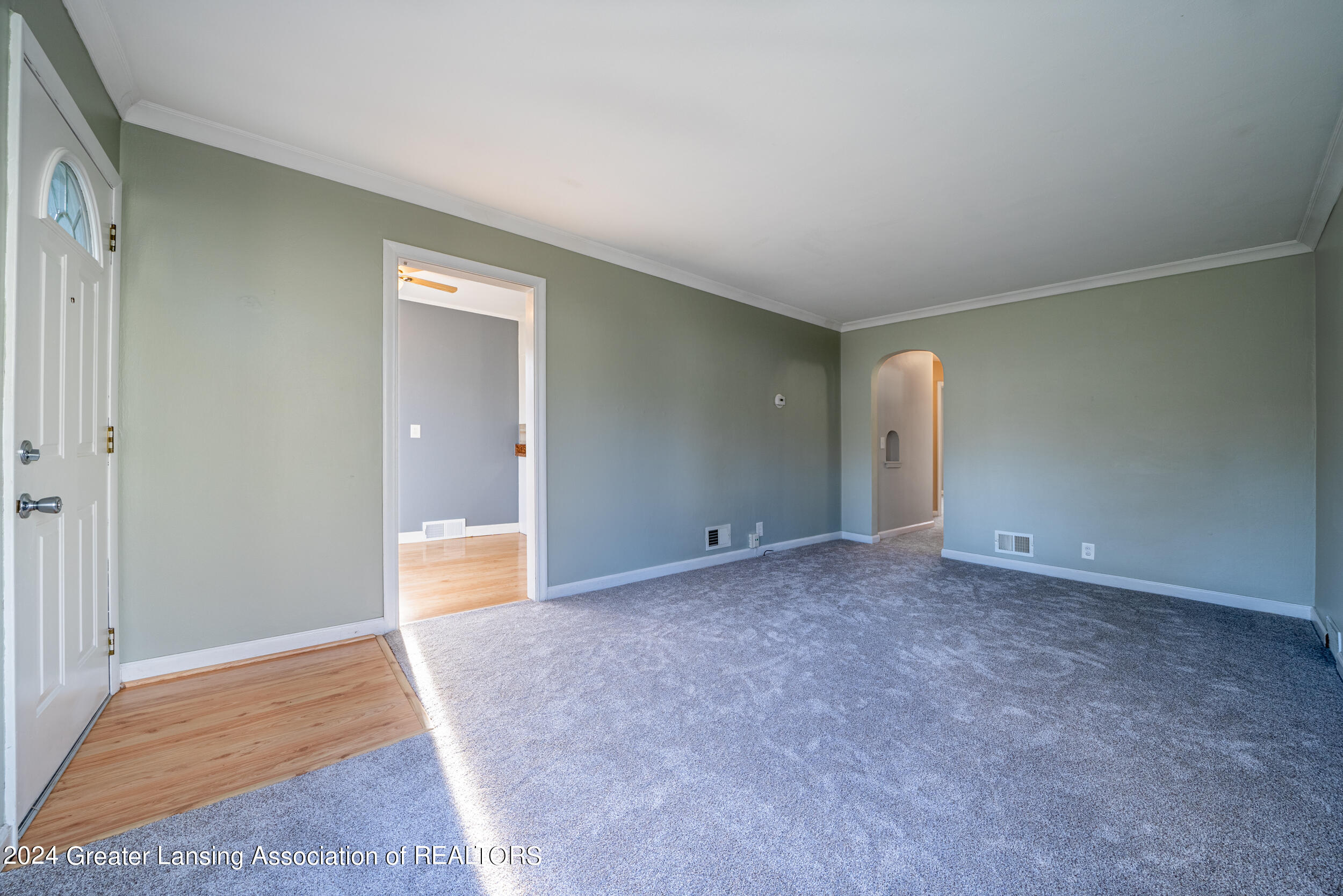 544 N Dexter Drive