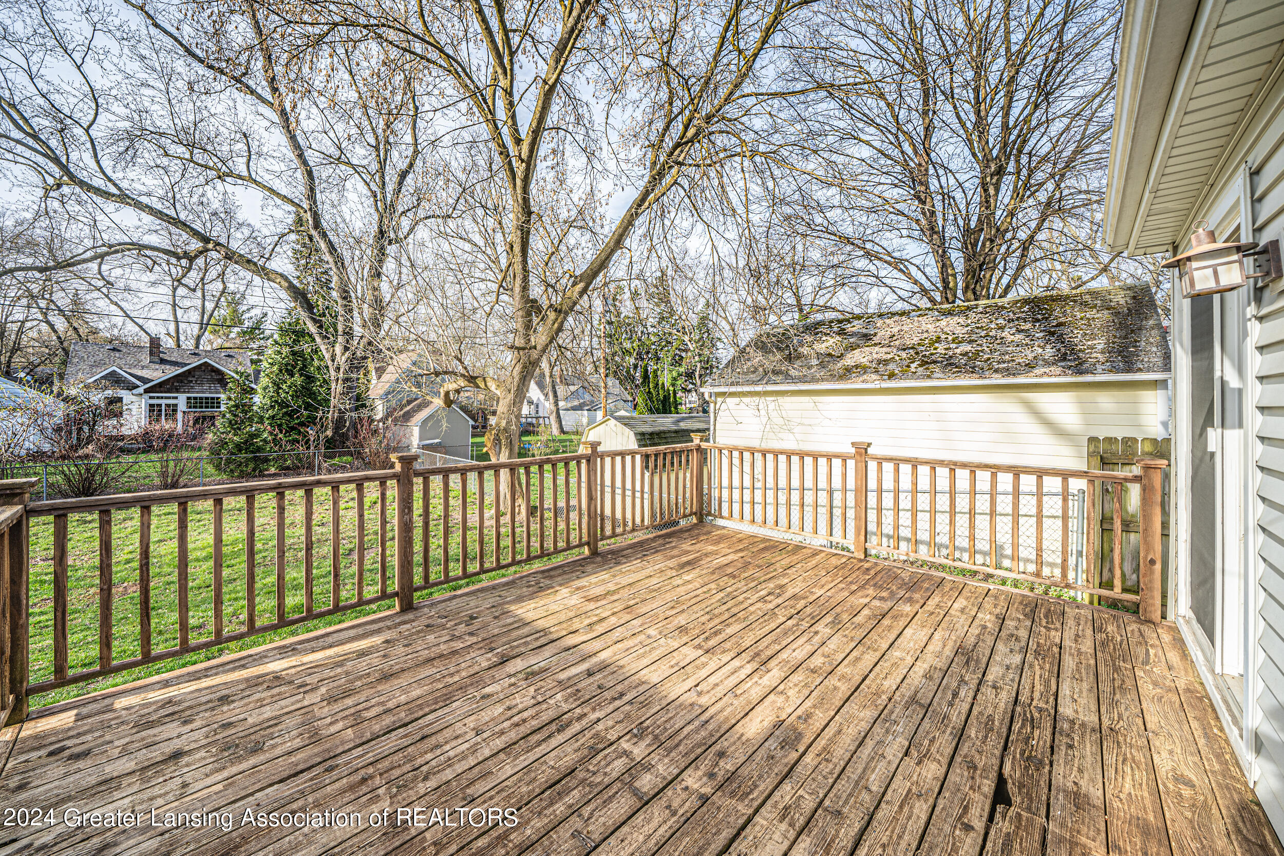 544 N Dexter Drive
