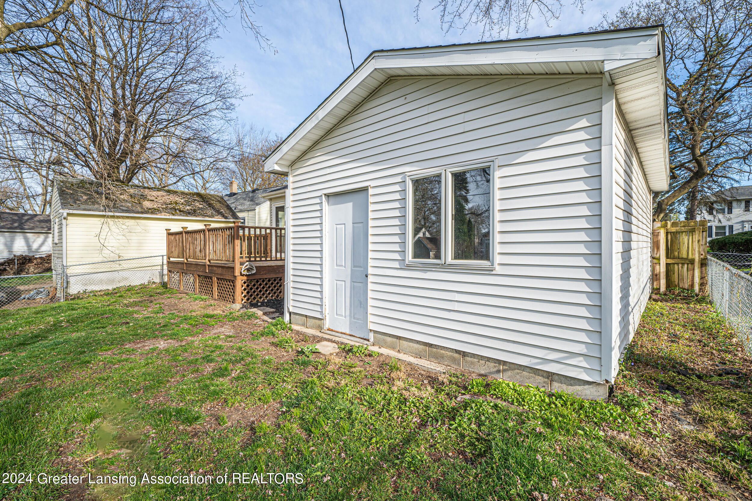 544 N Dexter Drive
