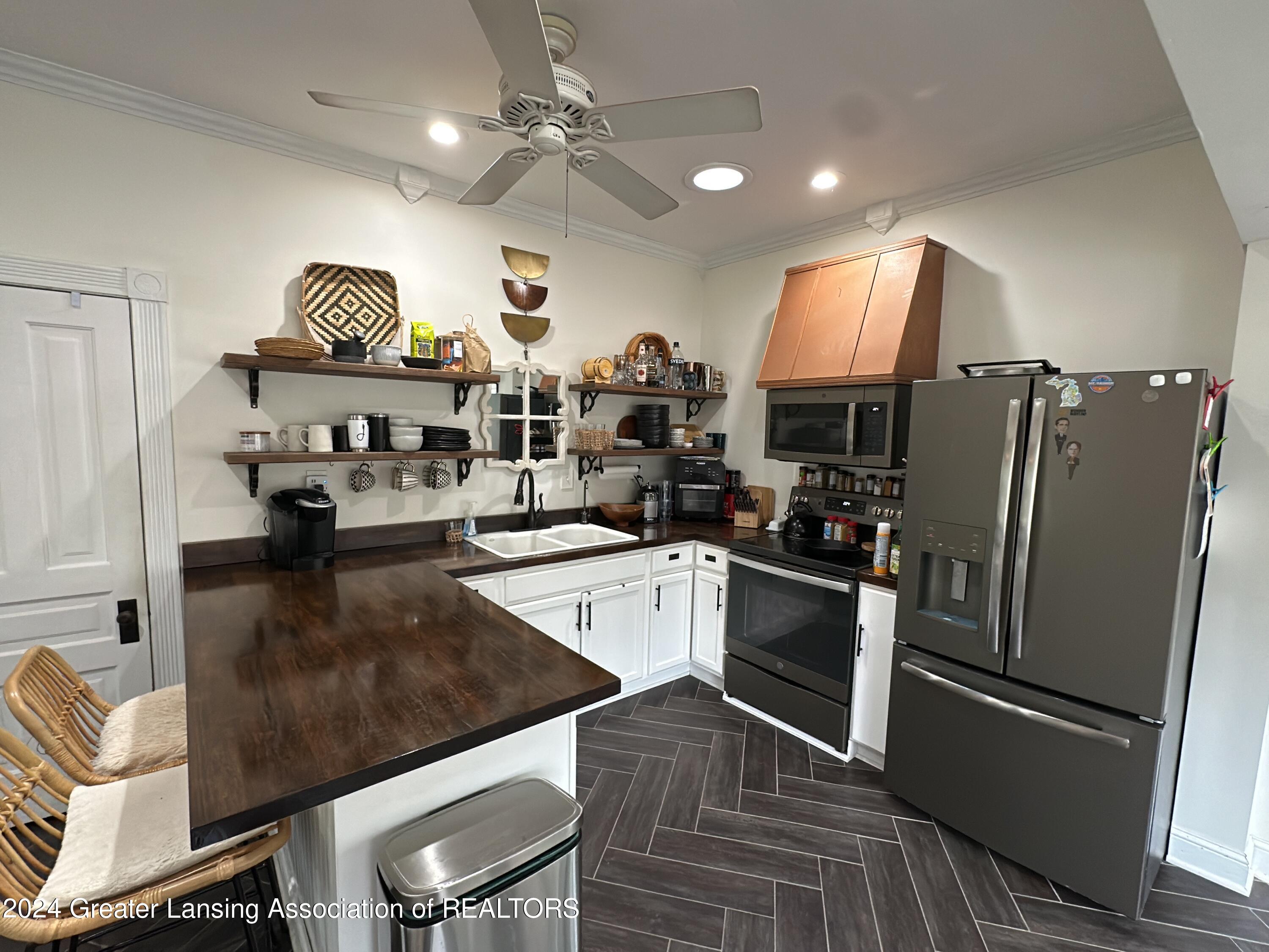 427 W Jefferson Street