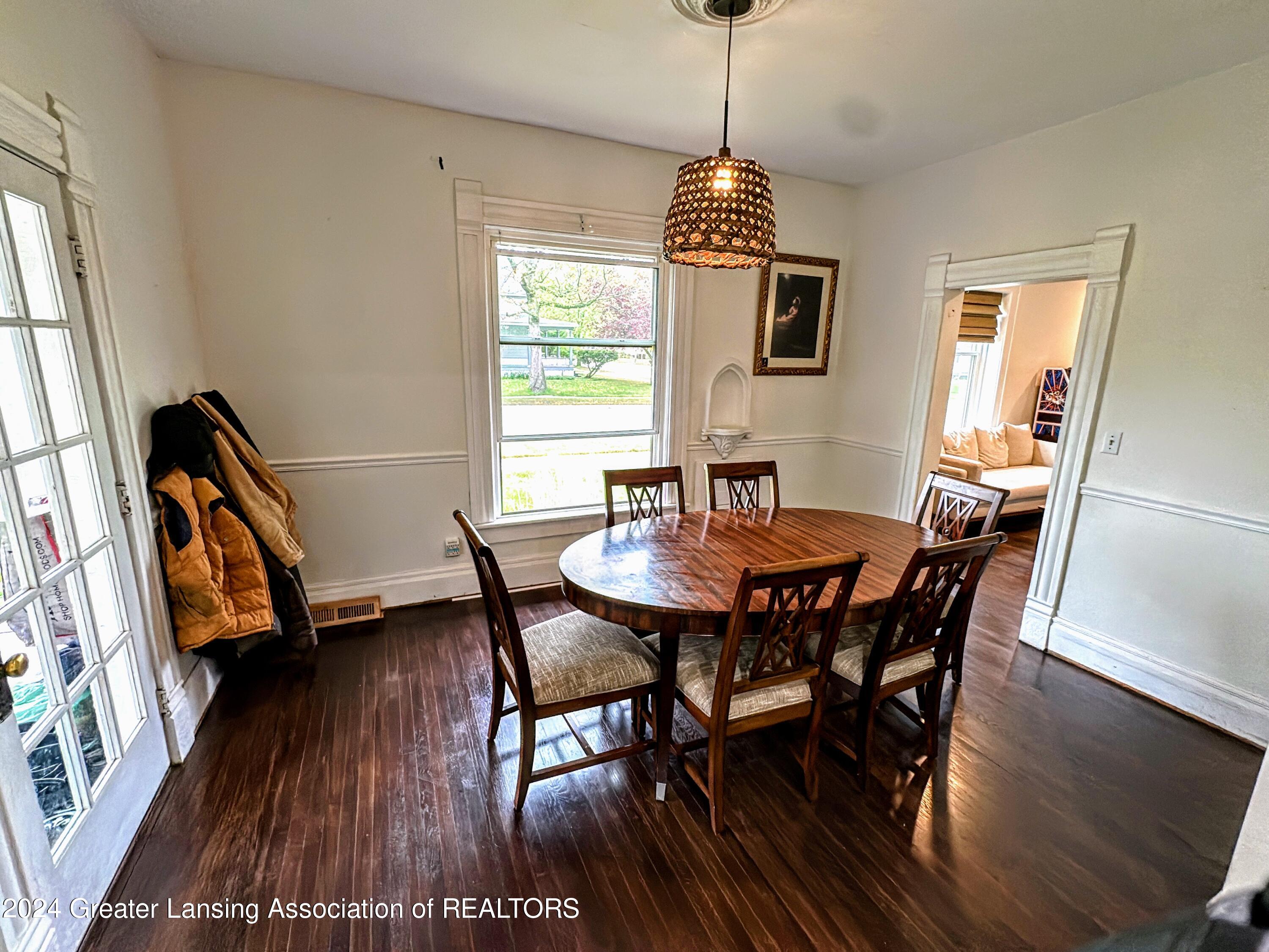 427 W Jefferson Street