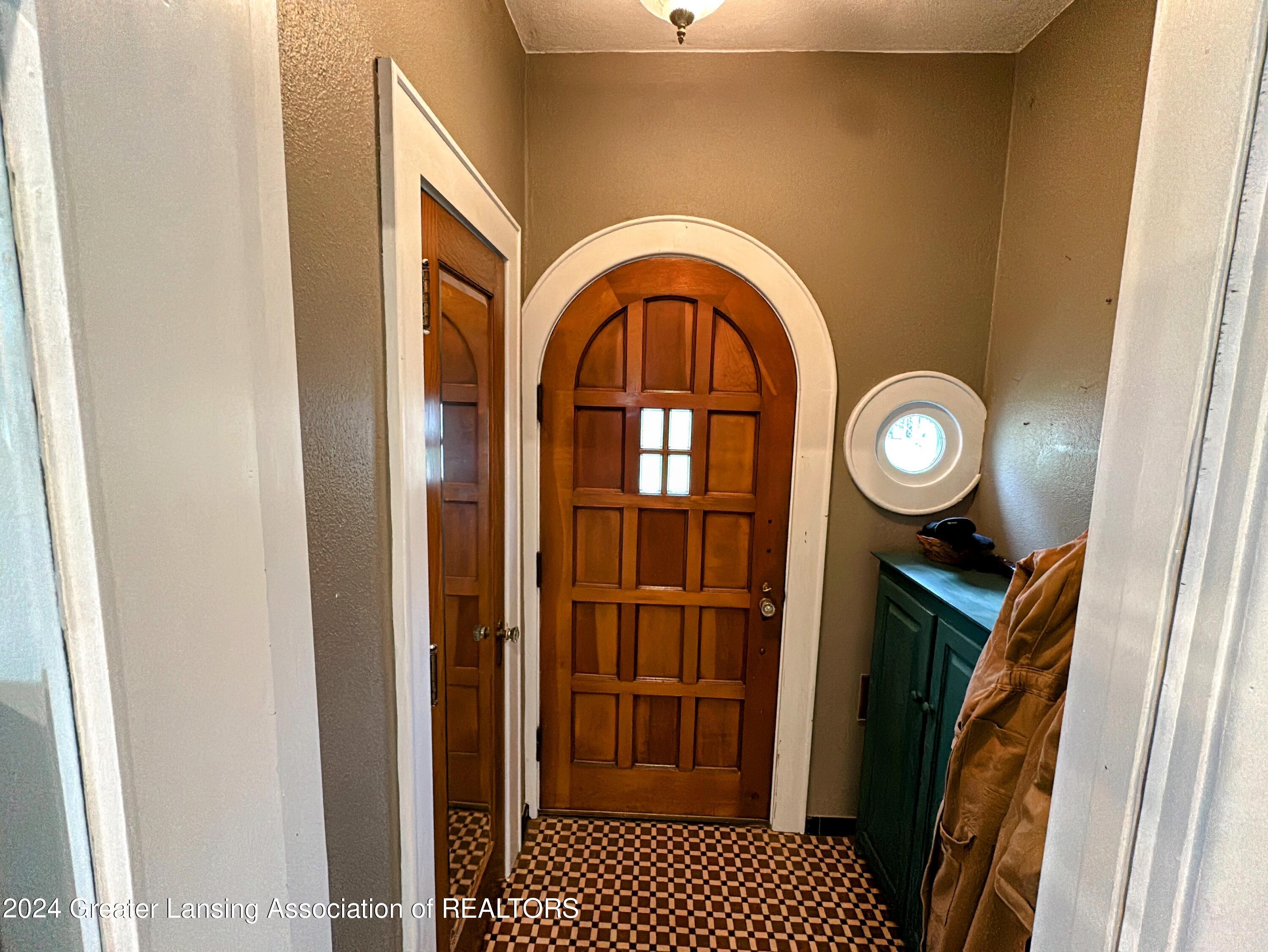 427 W Jefferson Street