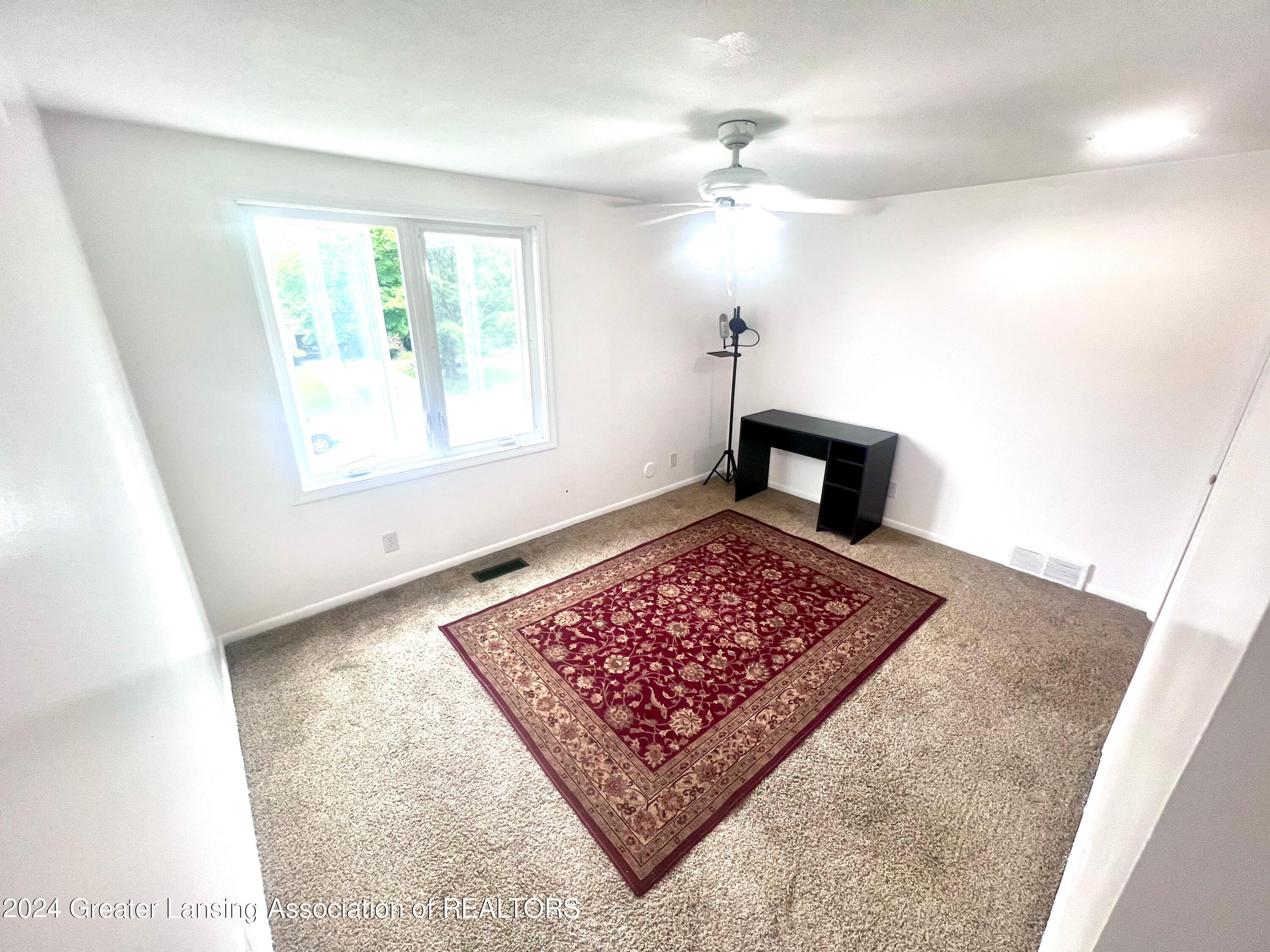 4418 Calgary Boulevard