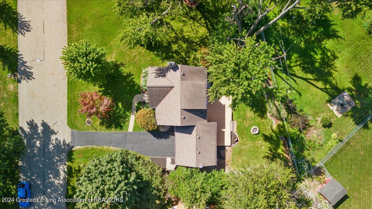2328 E Libbie Drive