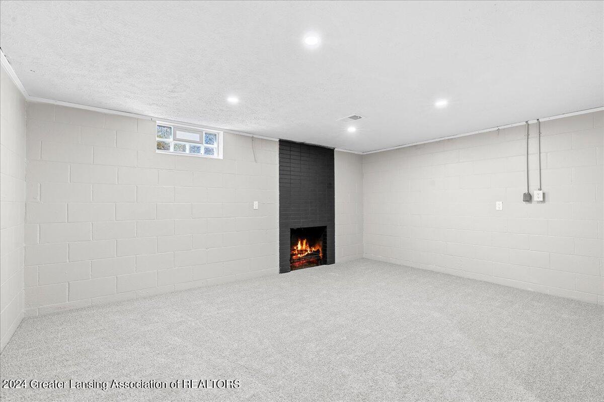 2328 E Libbie Drive