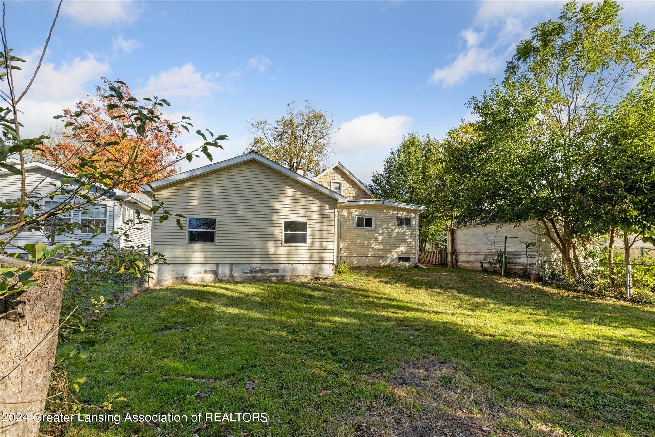 607 W Park Street, St. Johns