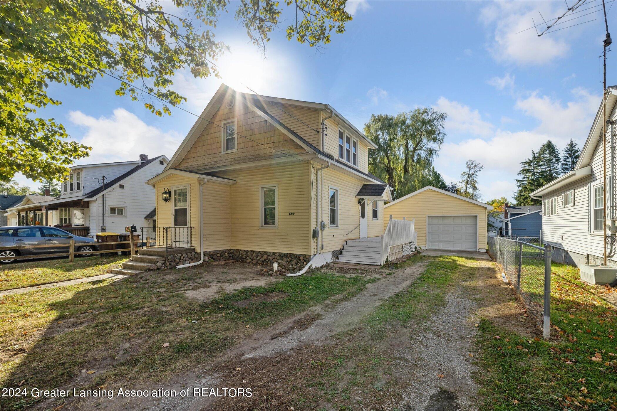 607 W Park Street, St. Johns