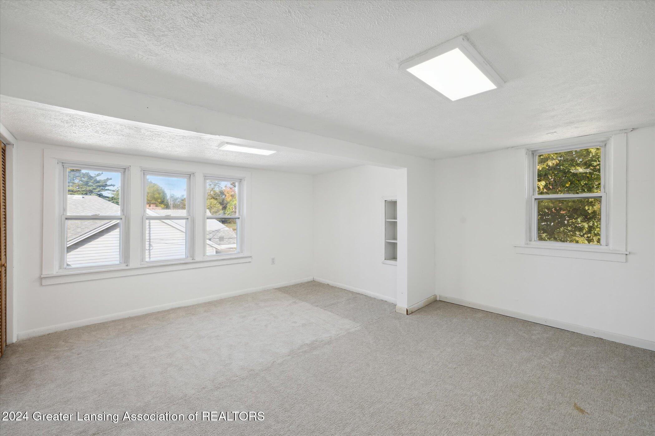 607 W Park Street, St. Johns