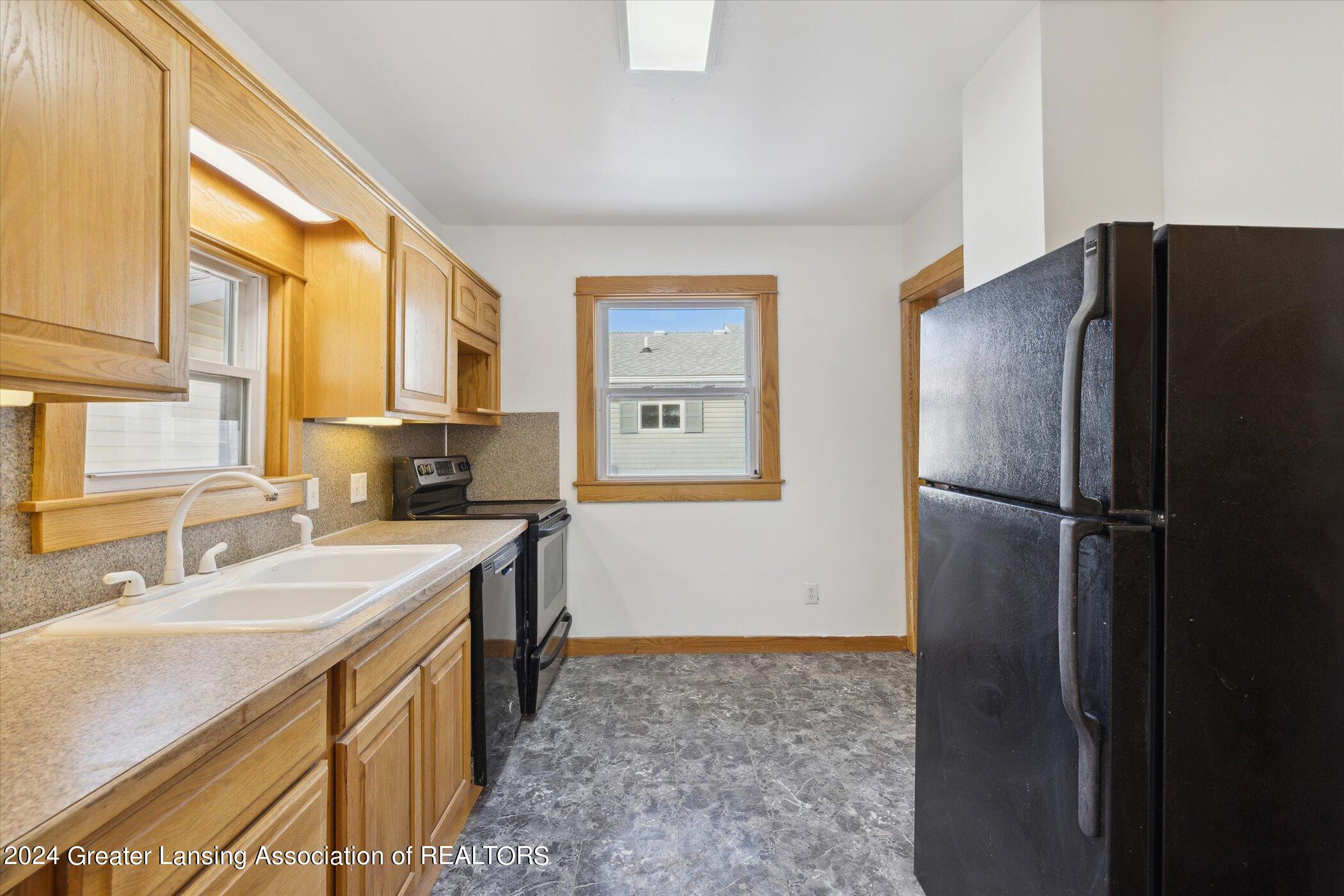 607 W Park Street, St. Johns