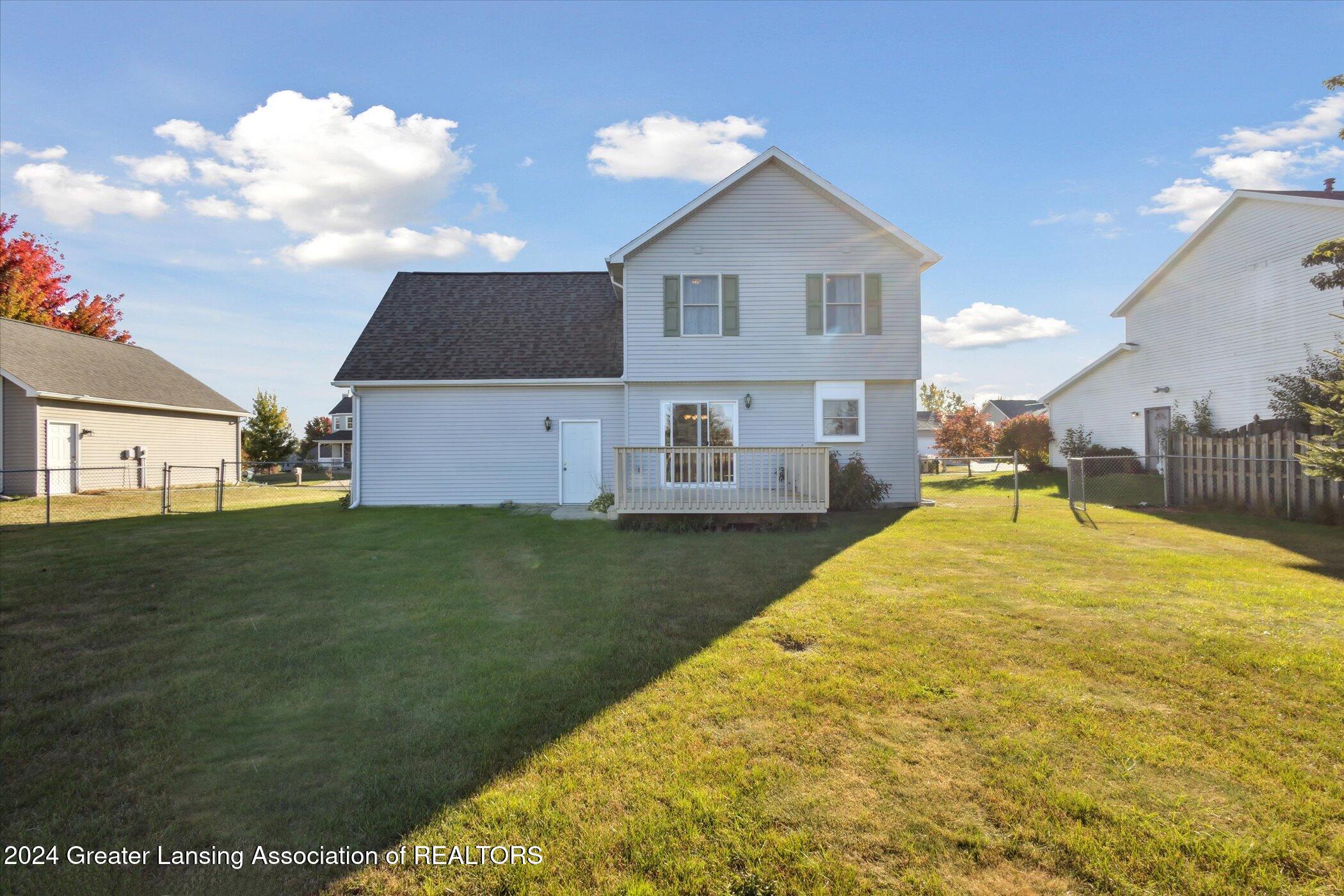 1845 Parakeet Lane