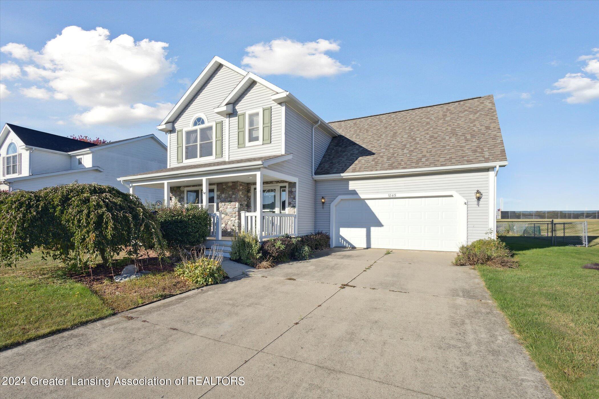 1845 Parakeet Lane