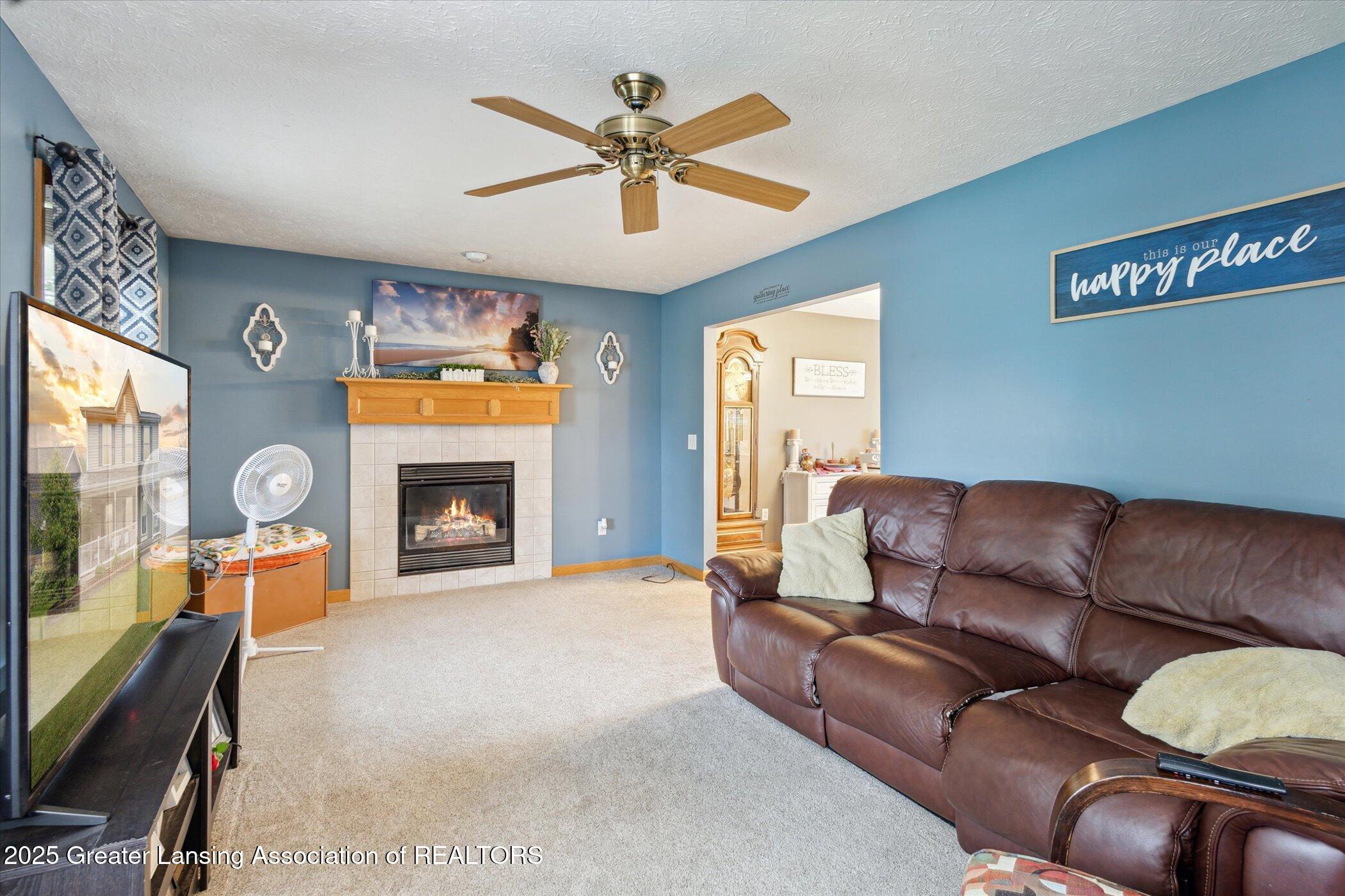 1548 Holbrook Drive
