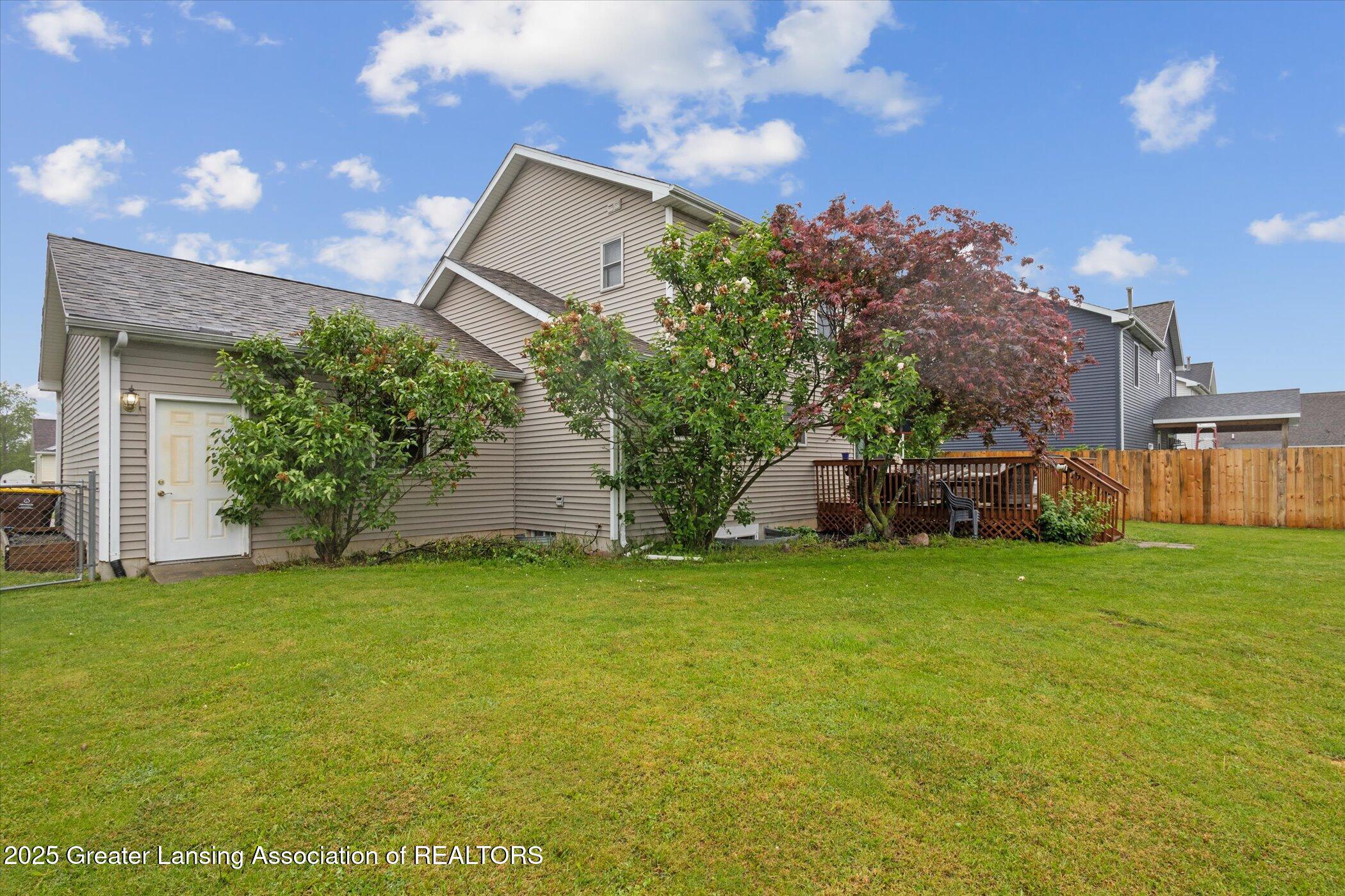 1548 Holbrook Drive