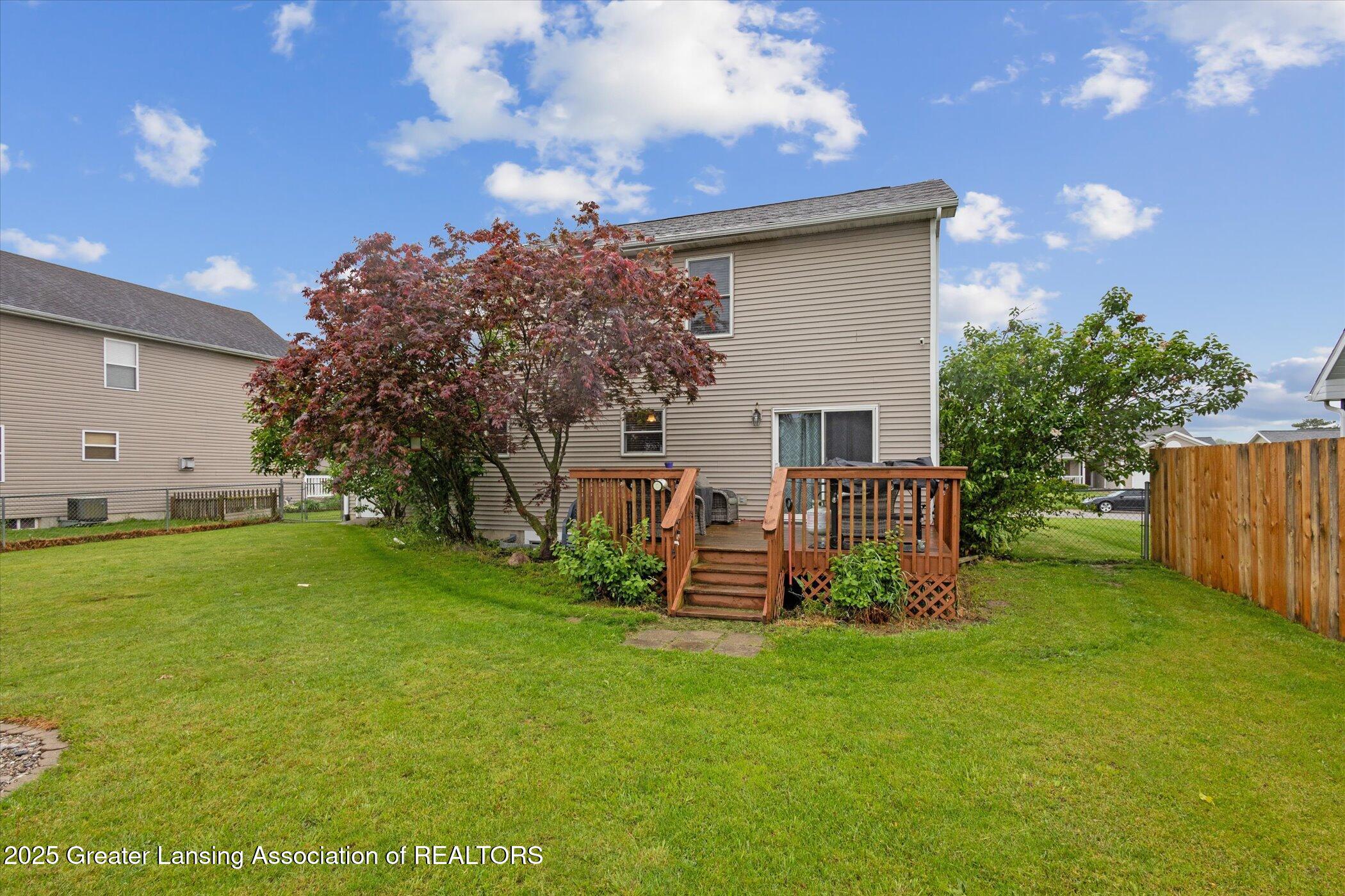 1548 Holbrook Drive