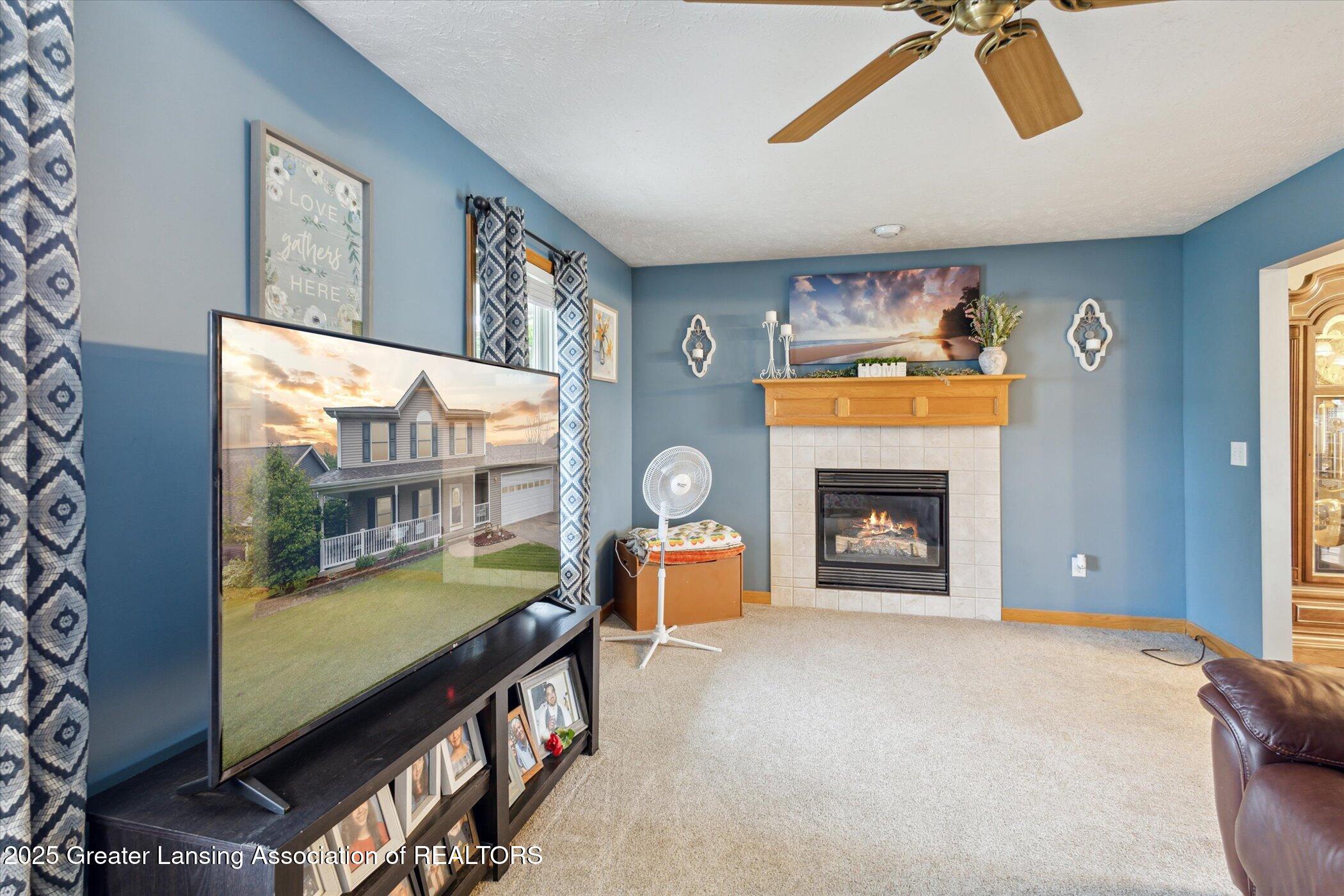 1548 Holbrook Drive