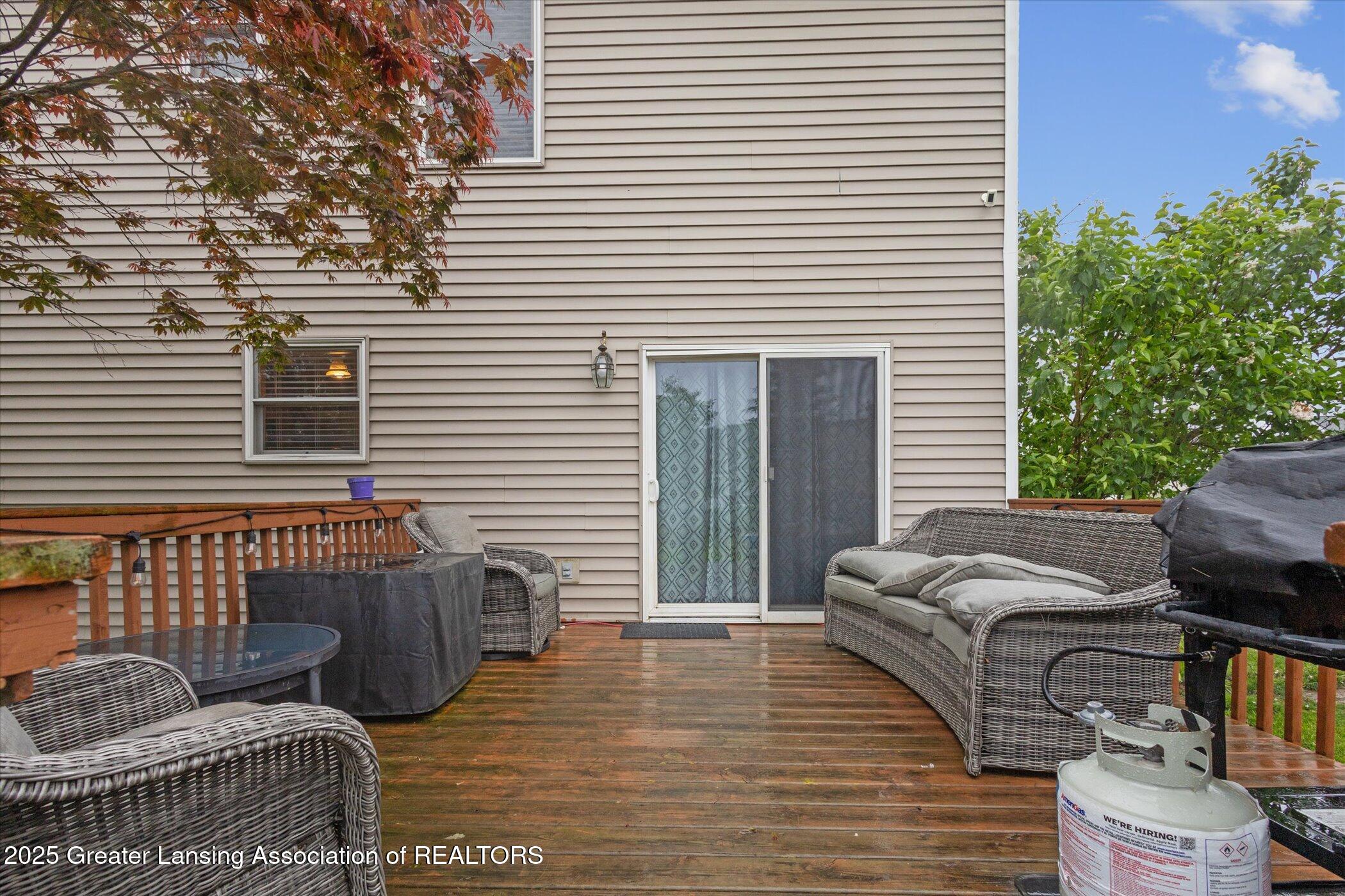 1548 Holbrook Drive