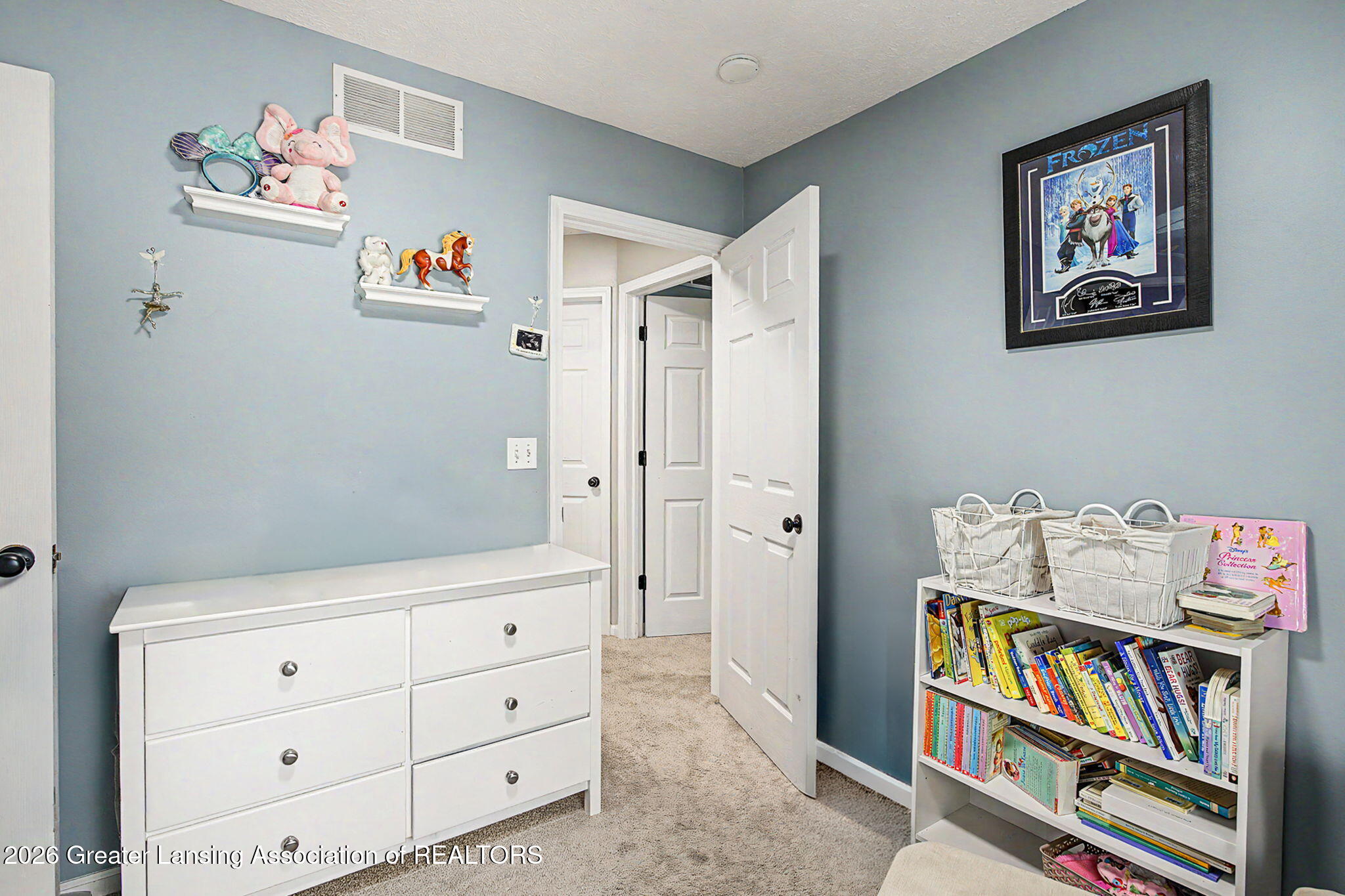 422 Coventry Lane