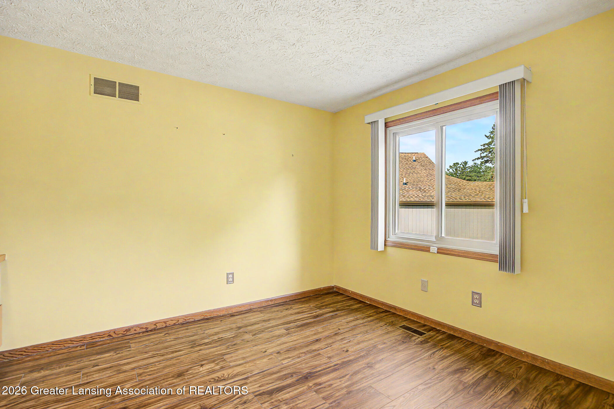 4485 Comanche Drive