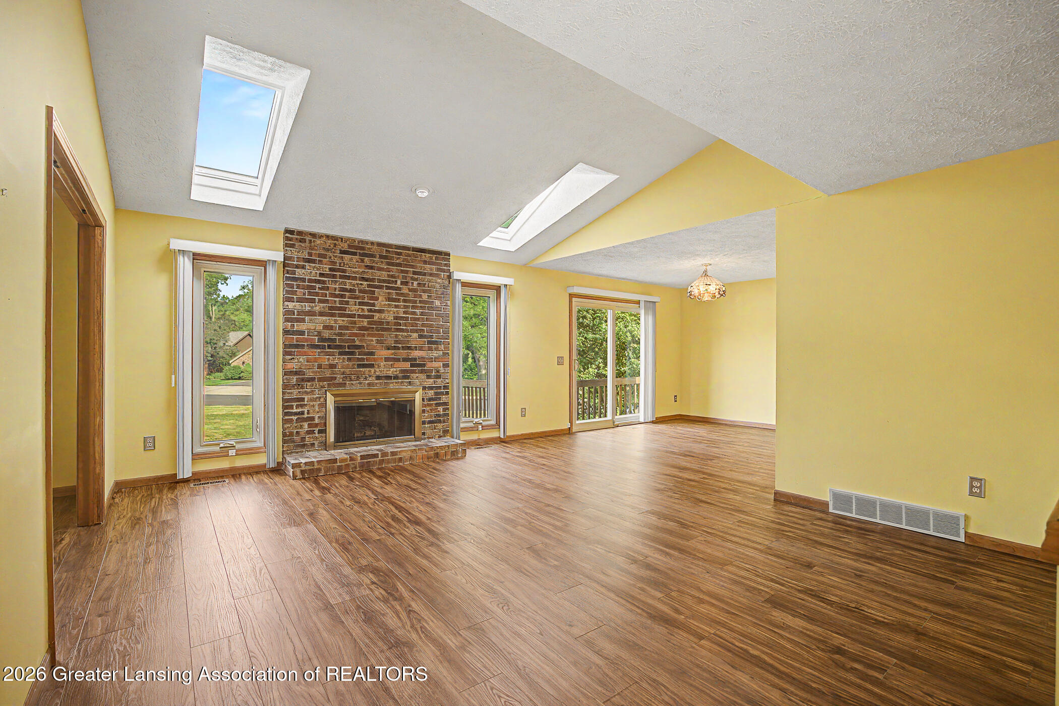 4485 Comanche Drive