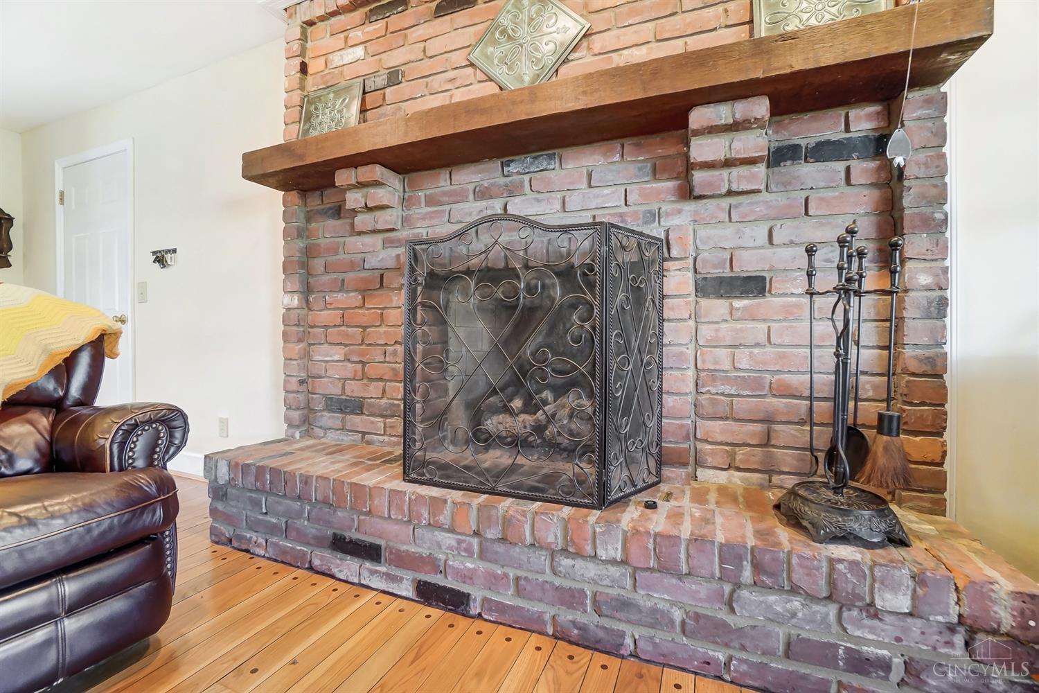 7995 Executive Court