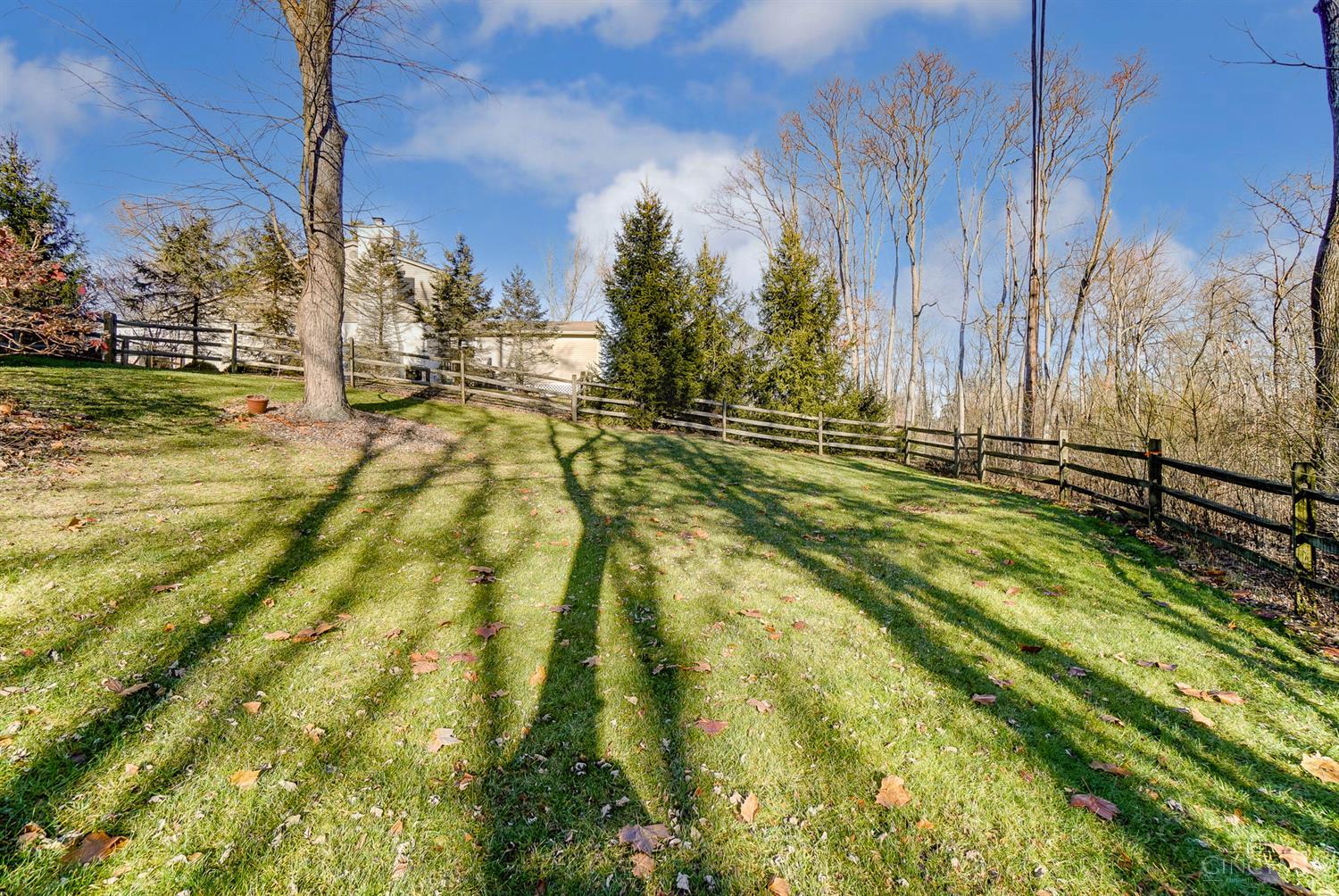 7995 Executive Court