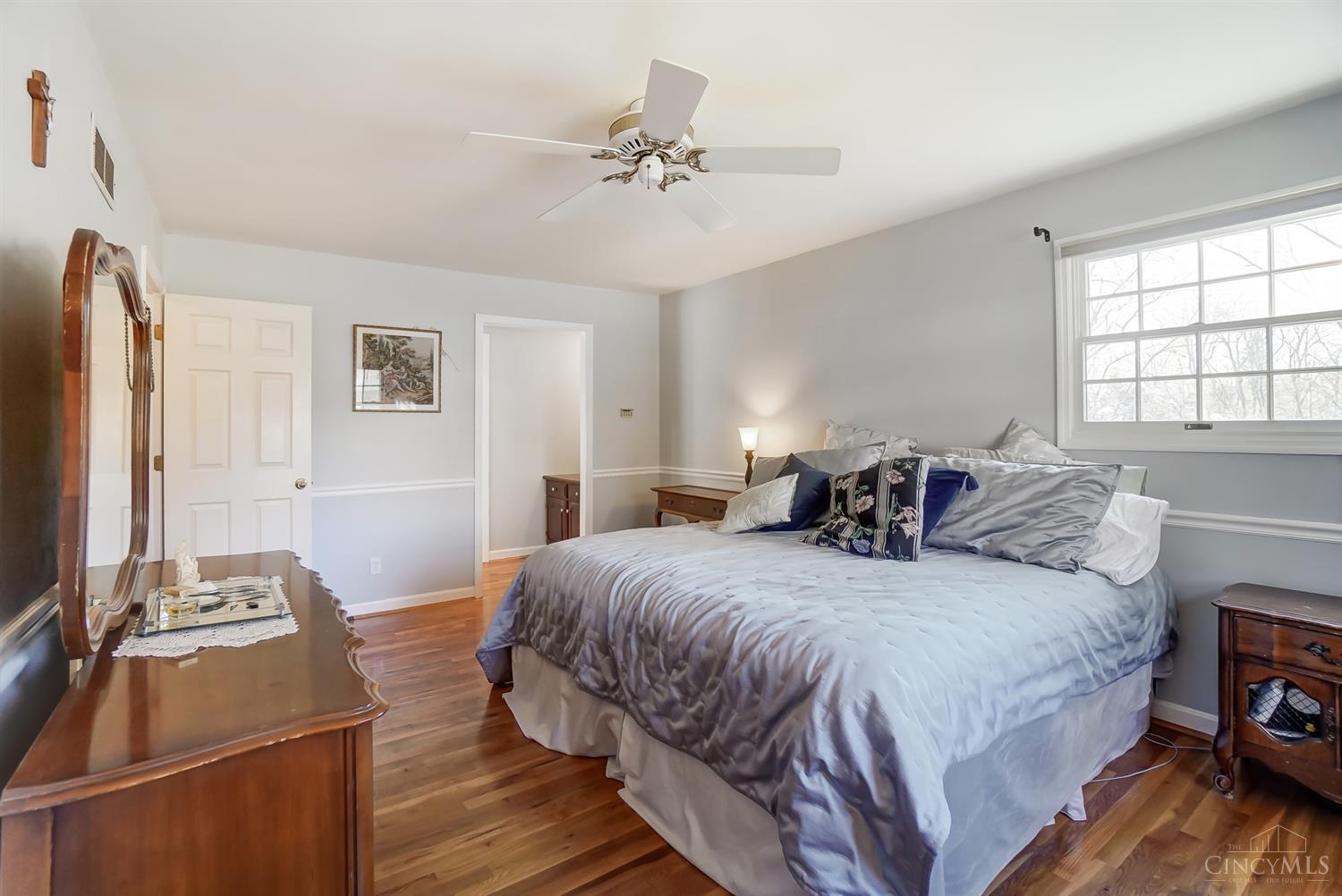 7995 Executive Court