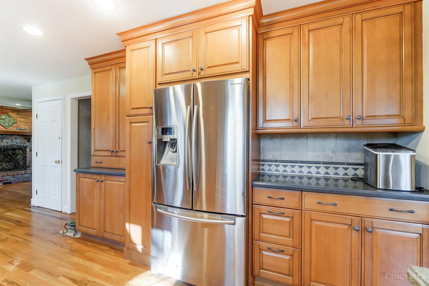 7995 Executive Court