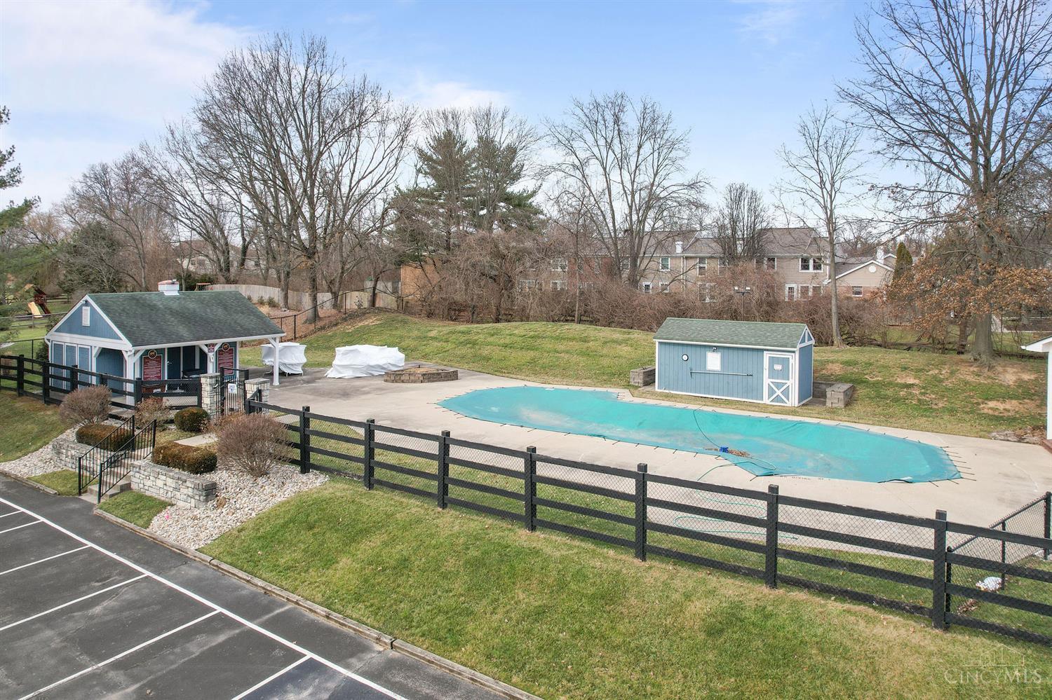 876 Woodlyn Drive 112