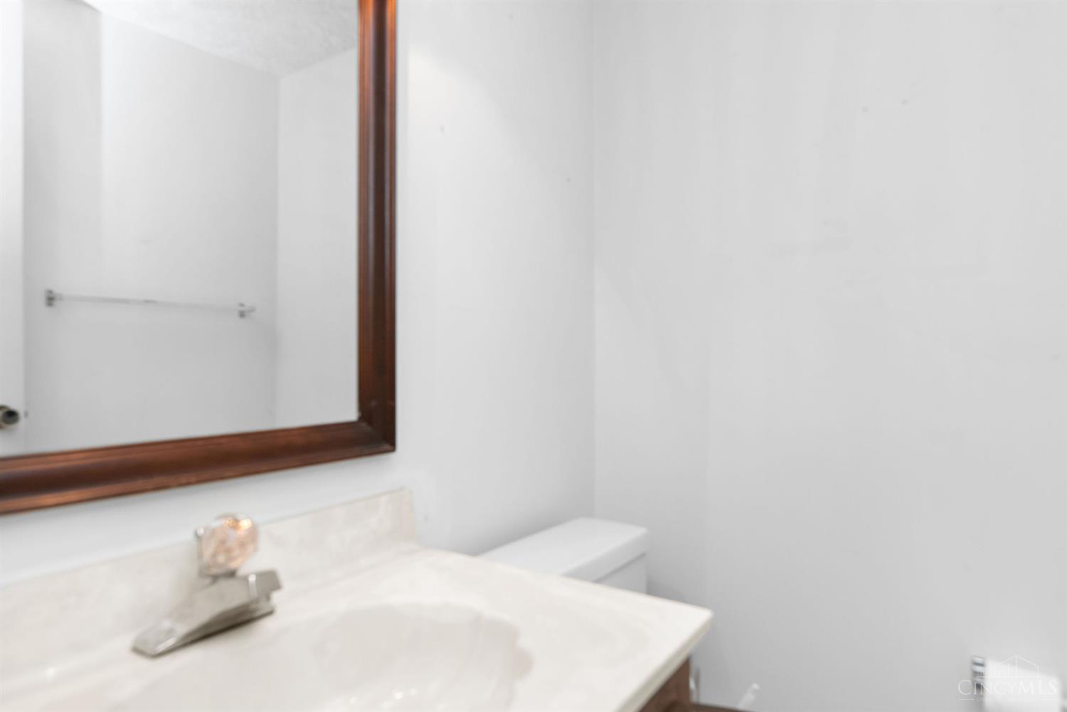 876 Woodlyn Drive 112