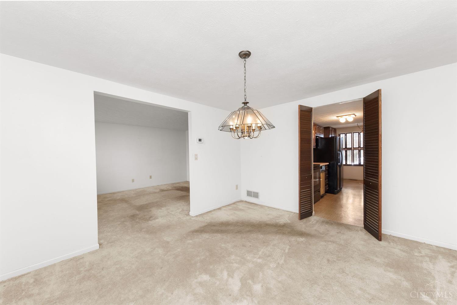 876 Woodlyn Drive 112