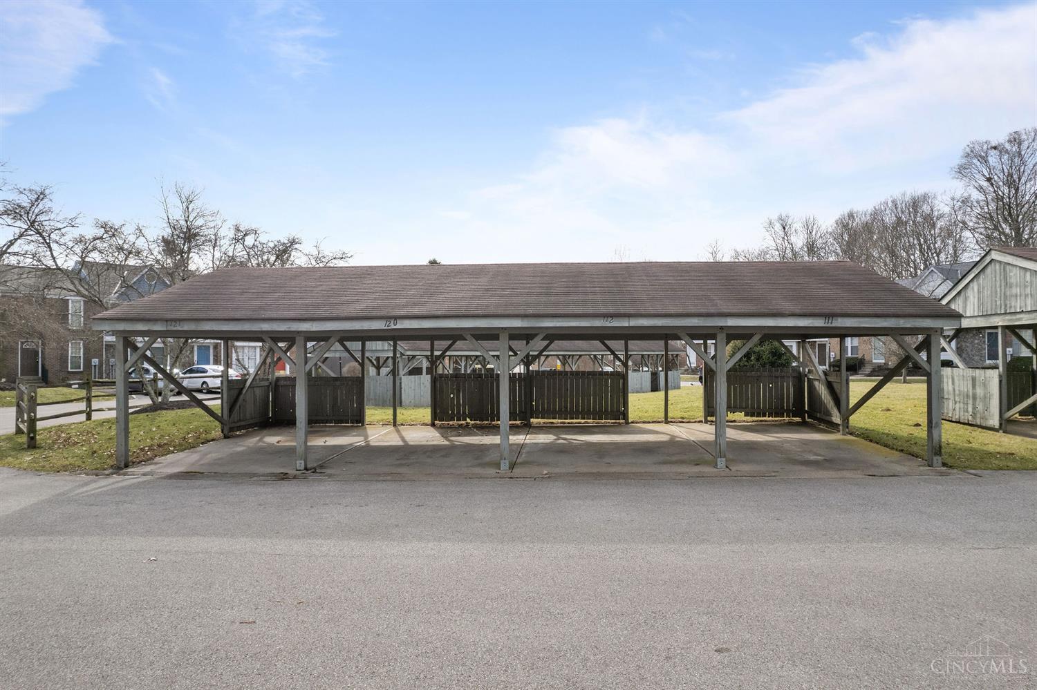 876 Woodlyn Drive 112