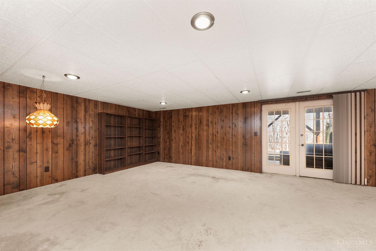 876 Woodlyn Drive 112