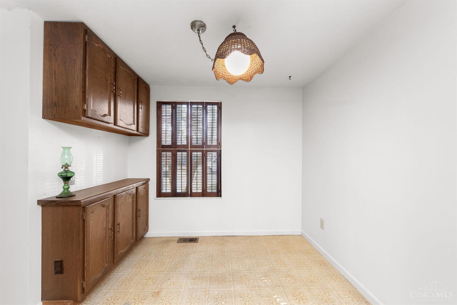 876 Woodlyn Drive 112