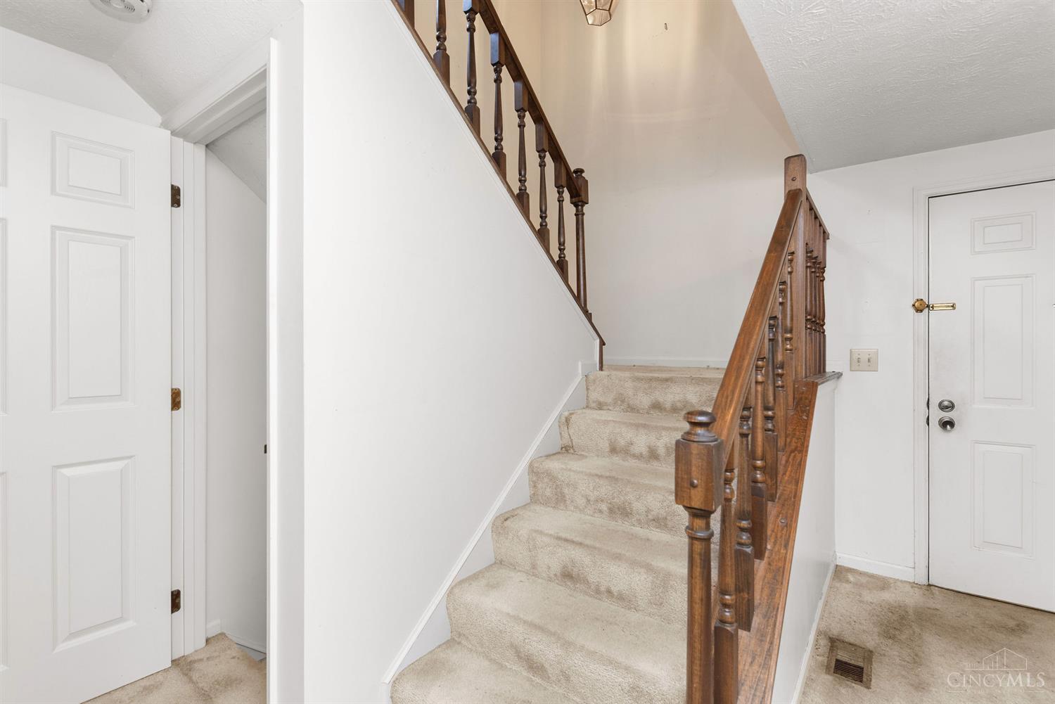 876 Woodlyn Drive 112